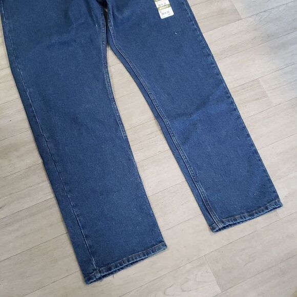 NWT Wrangler Regular Fit Straight Leg Premium Quality Men's Jeans Sz 36" x 30" - Picture 4 of 12